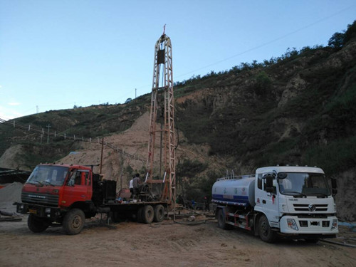 矿建二公司车村项目部紧锣密鼓攻难关