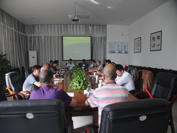 掘进公司召开打造“掘进铁军”专题讨论会