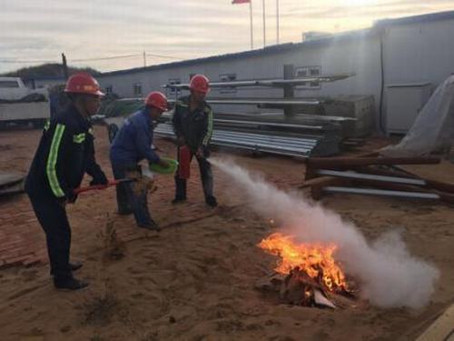 机电安装公司曹家滩项目部开展火灾应急演练