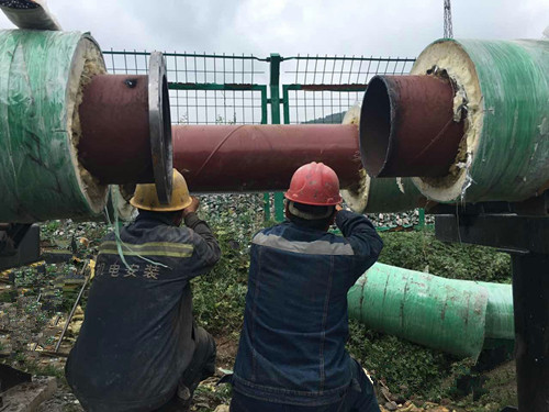 机电安装公司双龙项目部矿区供暖工程“送温暖”