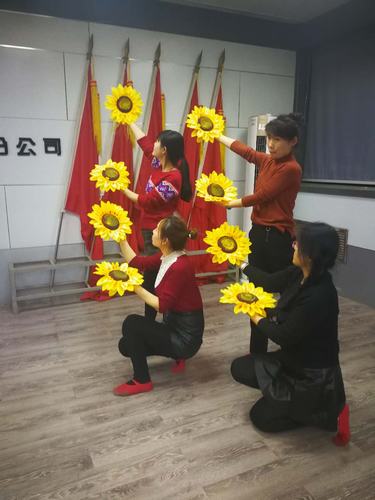 韩城分公司工会积极筹备“庆元旦”职工文艺汇演活动