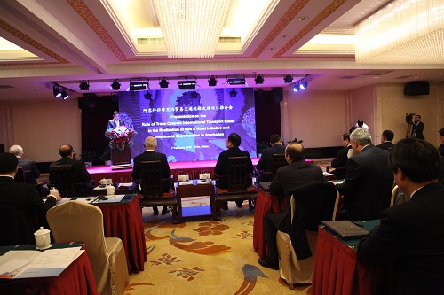 刘合理一行受邀出席阿塞拜疆跨里海贸易运输走廊推介会