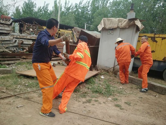 矿建三公司开展库房“大扫除”让物资管理更高效