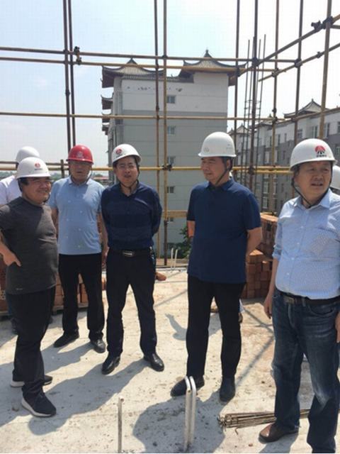 贠公法深入咸阳分公司、天工公司、路桥分公司、澄合分公司工地检查指导安全工作