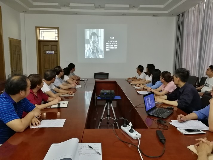 矿建三公司深入推进反腐倡廉宣传教育月活动