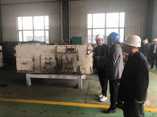 陕煤建设掘进公司:跑市场 比价格 节省也能出效益