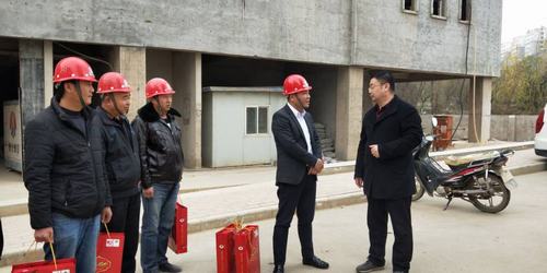 vsport体育工会冬日温暖送一线