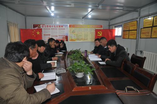 陕煤建设掘进公司:业务知识下基层 勤练内功促经营