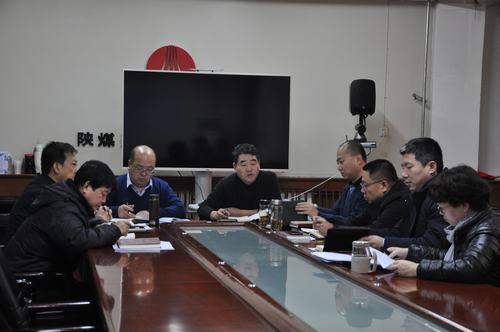 陕煤建设韩城分公司领导班子成员会前谈心打好民主生活会基础