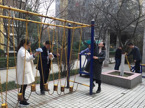 弘扬中华魂 雷锋在行动