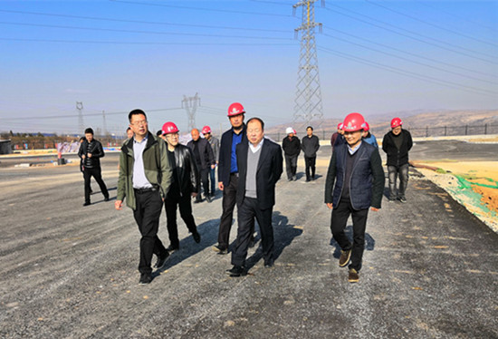 铜川市交通运输局局长路学敏莅临川耀服务区现场检查指导工作