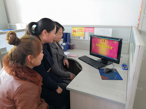 陕煤建设矿建三公司女职工掀起学习陕煤“十杰”先进事迹热潮