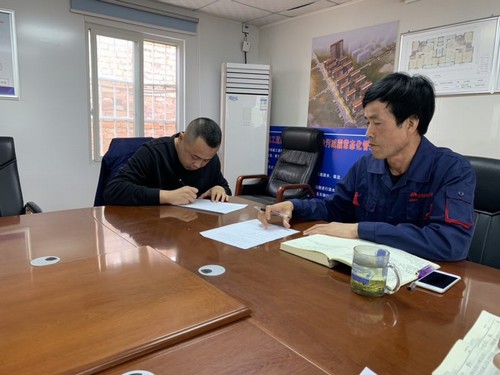 陕煤建设铜煤公司干部职工立下军令状，打好百日会战攻坚战