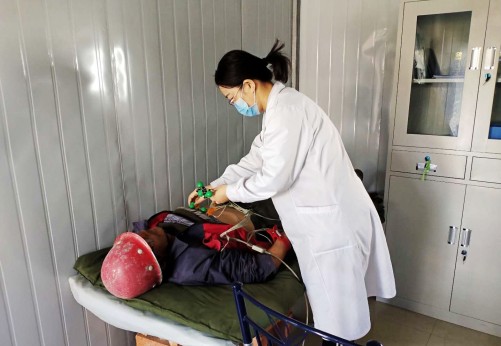 陕煤建设澄合分公司第十二项目部真情关爱农民工 免费体检暖人心