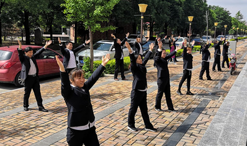 陕煤建设矿建三公司开展工间操活动营造健康工作氛围