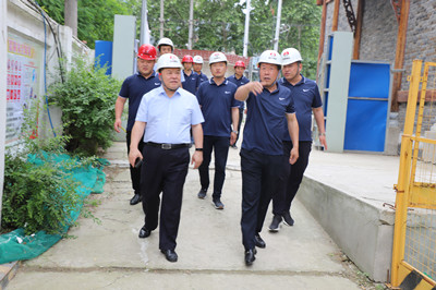 宁兴刚深入陕煤建设汉中分公司检查指导工作