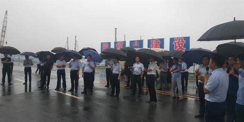 铜川市、渭南市领导率团观摩渭南分公司南京金龙纯电动商用车项目