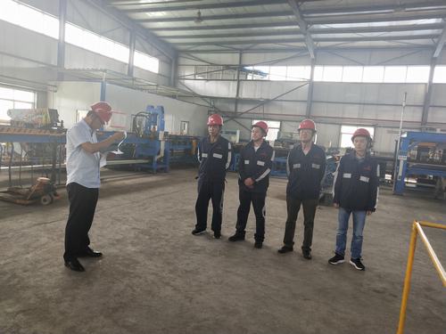 陕煤建设洗选煤运营公司矿山支护材料加工厂：全力铺好人才发展“快车道”