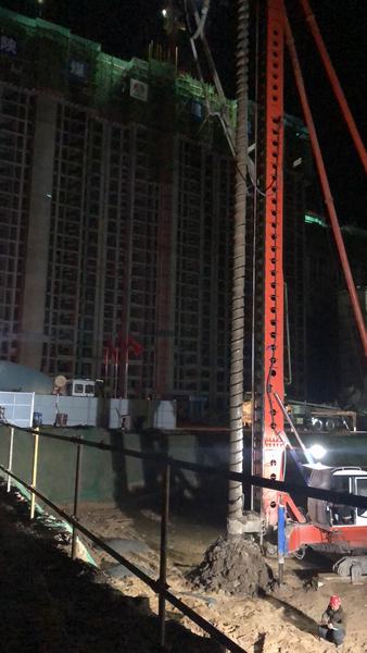 陕煤建设铜煤公司第一项目部日夜兼程确保金地华府二期工程进度快速推进