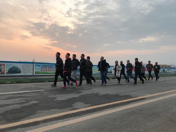 让我们一起打造培养团队狼文化！