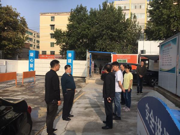 王宁莅临渭南市临渭区梅园新村棚户区改造项目检查指导工作