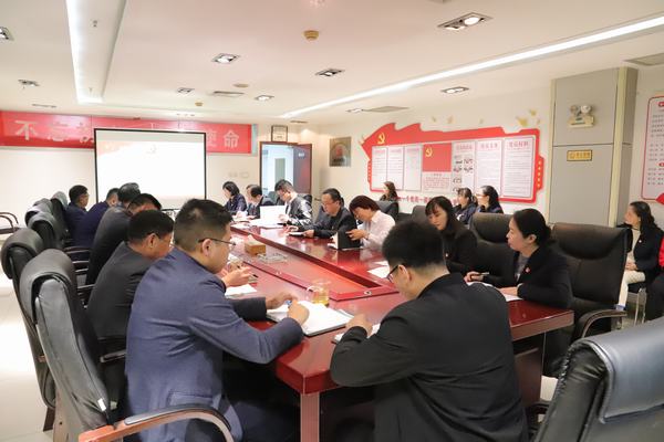 陕煤建设矿建二公司组织专题会议学习传达党的十九届五中全会精神