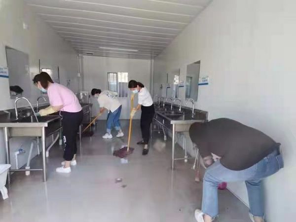 陕煤建设天工公司渭阳佳苑项目部义务劳动彰显女工风采