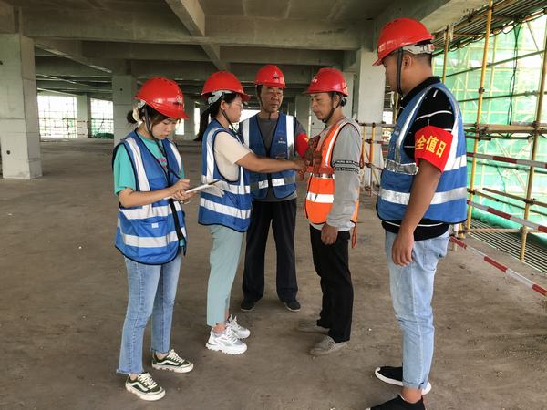 陕煤建设韩城分公司土建十一项目部凝聚巾帼力量撑起安全“半边天”