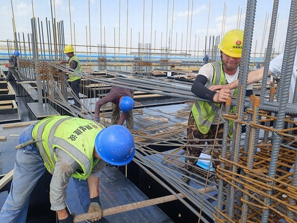 【国庆“走一线”(四)】 镜头记录陕煤建设者最美时刻