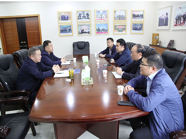 中国中铁七局集团有限公司陕西指挥部领导一行到陕煤建设座谈交流