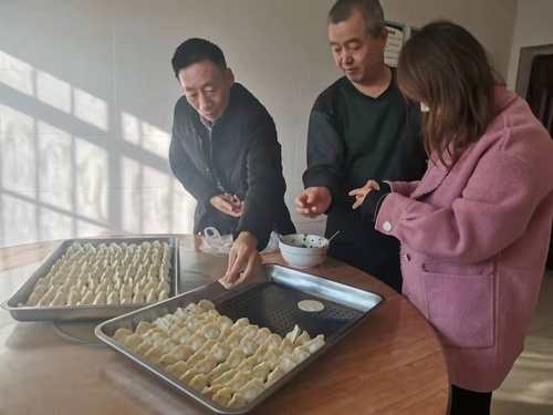 陕煤建设路桥分公司渭南项目部众志成城共抗疫,细微之处暖人心