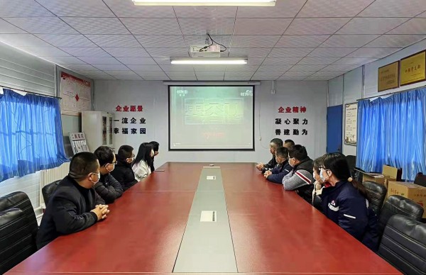 陕煤建设澄合分公司组织观看专题片《零容忍》为党员干部上好节前“廉政课”