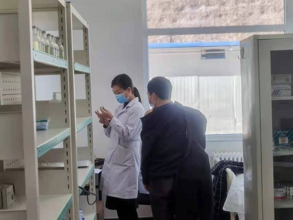 陕煤建设矿建二公司车村项目部开展疫苗接种“清零”行动