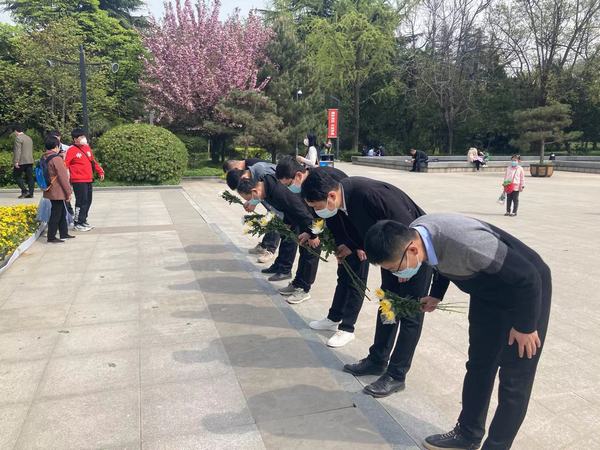 陕煤建设铜煤公司:缅怀英烈,清明节我们这样过