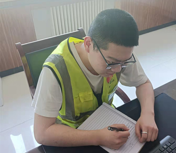 陕煤建设咸阳分公司第二项目部：写祝福，寄思情