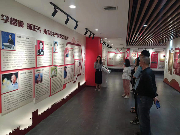 陕煤建设渭南分公司第五项目部开展参观学习活动加强廉洁教育