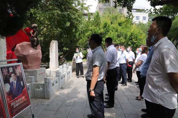 陕煤建设矿建二公司机关党支部 :三个强化助推支部建设走在前列