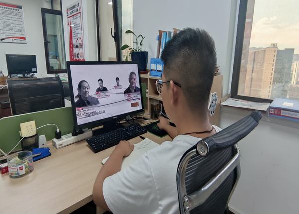 陕煤建设西北分公司开展“筑牢拒腐防变防线，敲响廉洁自律警钟”廉政警示教育活动