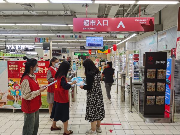 陕煤建设铜煤公司:多方位施策让志愿红照亮“文明”路