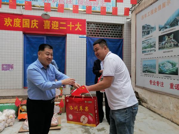 王宁一行国庆假期慰问一线员工