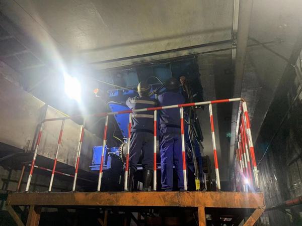 陕煤建设洗选煤运营公司第二项目部:高效完成柠条塔矿业公司胶链带给煤机安装任务