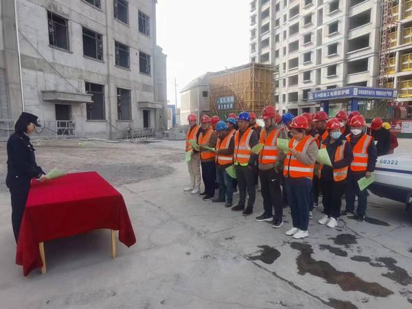 陕煤建设西北分公司:普法讲座进工地,反诈宣传暖人心