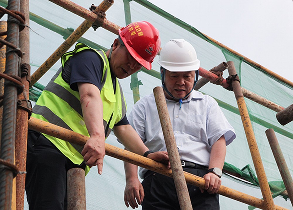 vsport体育领导深入一线检查指导安全工作