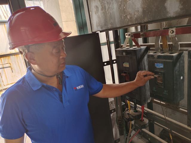 陕煤建设韩城分公司安装四项目部：让“爱”连接家庭，用“心”锁紧安全