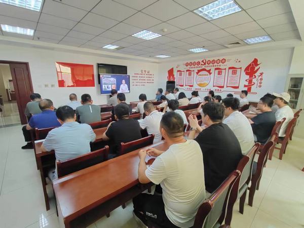 陕煤建设煤矿运营服务分公司:挺纪在前促进企业健康发展