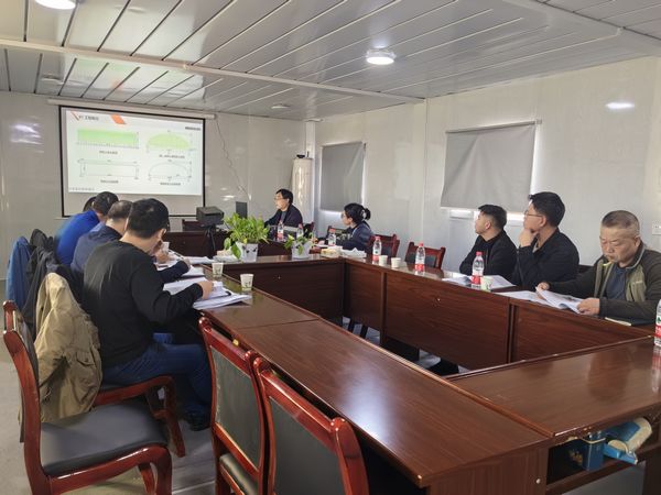 陕煤建设天工公司新疆第一项目部储煤棚钢结构网架超危大工程一次性通过专家论证