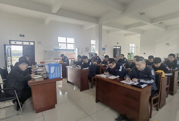 陕煤建设洗选煤运营公司神渭蒲城运营项目部:精准发力 拧紧冬季“三防”安全阀