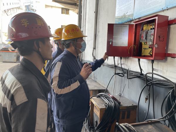 陕煤建设洗选煤运营公司澄合山阳运营项目部：燃烧“秩序之焰”，点亮百日安全行