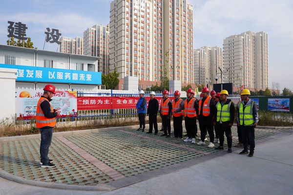 陕煤建设天工公司土建十一项目部以演促练 防范未“燃”开展消防安全应急演练