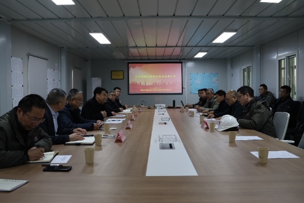 bcw8白菜网论坛副总经理宋召军到建设集团承建项目开展节前安全督导检查